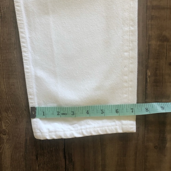 SOLD🌻MERC White 701 Vintage Levi’s - Picture 6 of 10